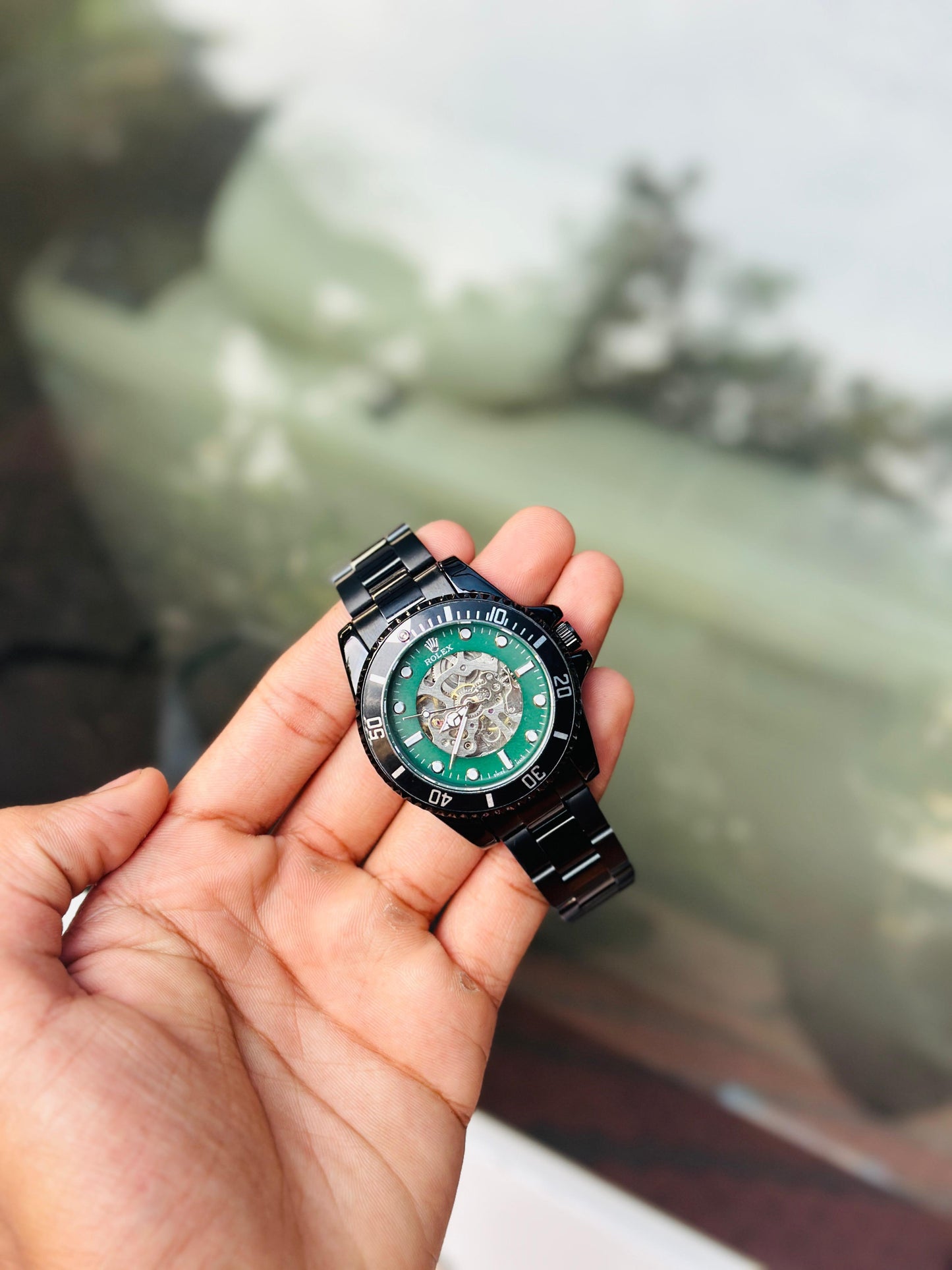 Classic Black and Leaf Green Vintage Watch With Extra Premium Quality