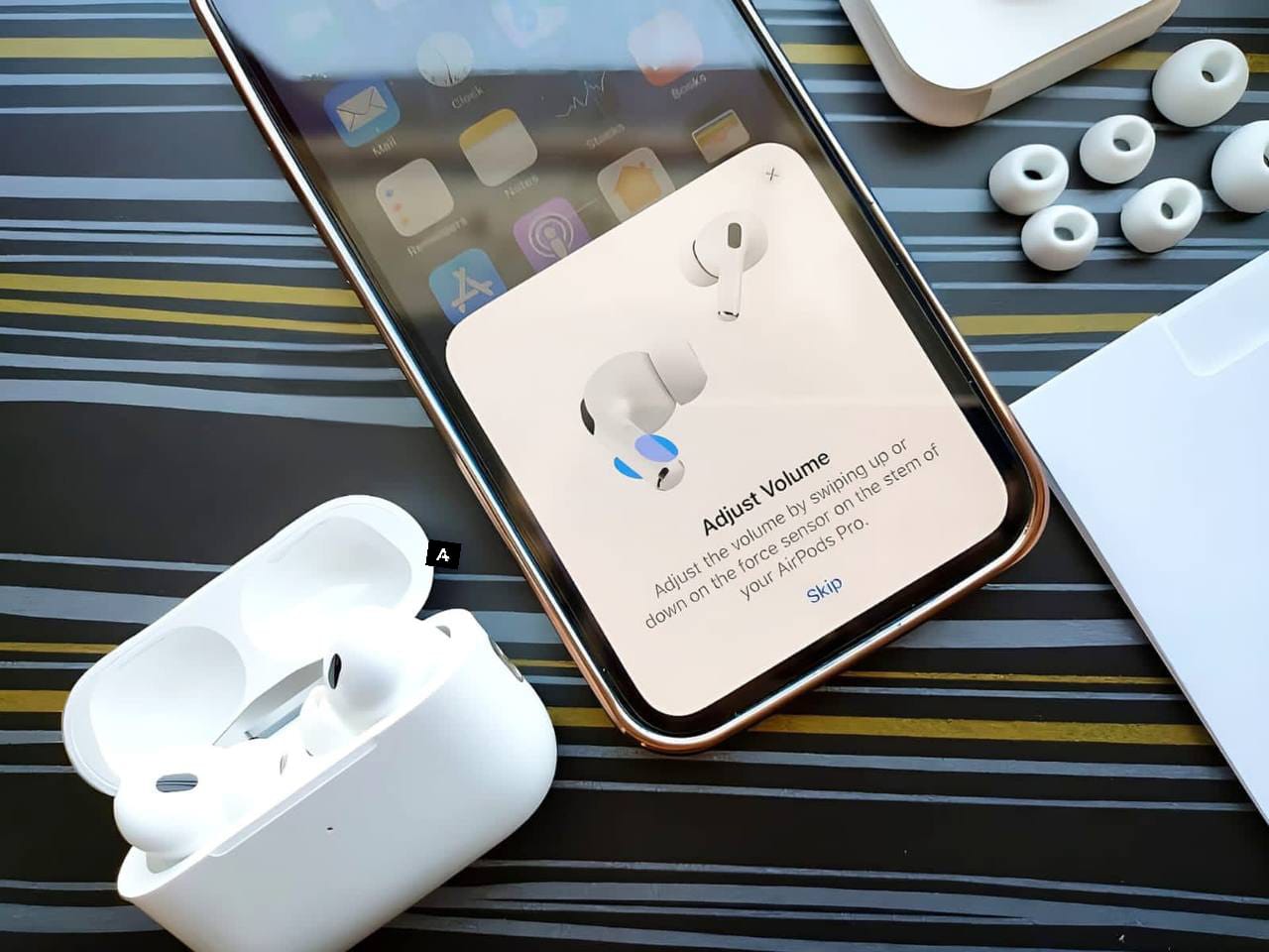 AIRPODS PRO 2nd Generation With ANC  MADE IN USA WITH STEM VOLUME CONTROL & SERIAL NUMBER WORKING